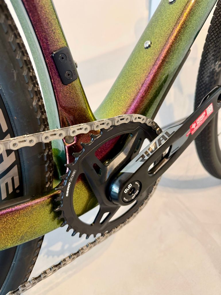 Used Cervélo Aspero 5 Force XPLR ETap AXS 2022 2022 Road & Gravel, Red — image 8 of 13