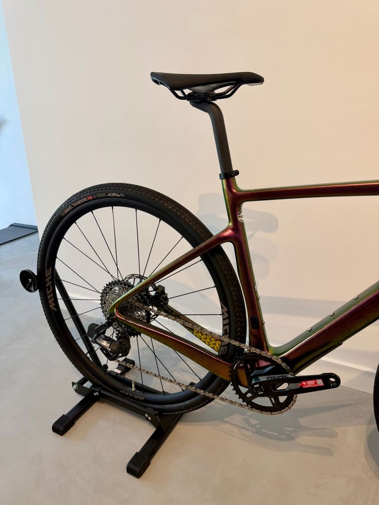 Used Cervélo Aspero 5 Force XPLR ETap AXS 2022 2022 Road & Gravel, Red — image 6 of 13