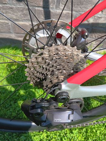 Tweedehands Cannondale SuperSix EVO Carbon Disc Ultegra Di2 12sp Mercury 2023 Road & Gravel — afbeelding 10 van 13