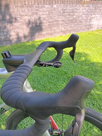 Tweedehands Cannondale SuperSix EVO Carbon Disc Ultegra Di2 12sp Mercury 2023 Road & Gravel — afbeelding 6 van 13