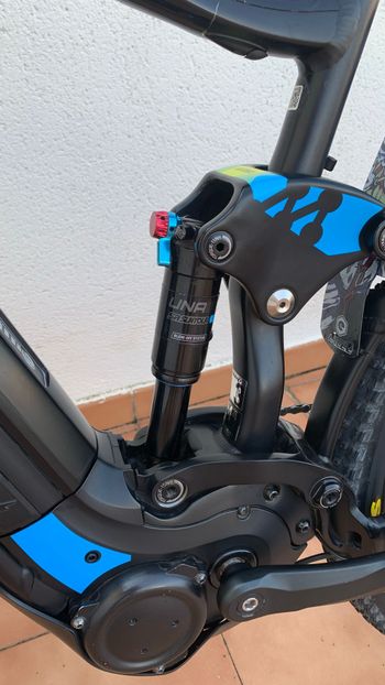 Used Giant Full-E+ 3 2018 2018 Mountainbike, Nero — image 6 of 8