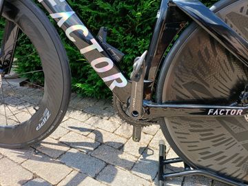 Factor HANZO - SRAM Red 2025 2025 Road & Gravel usato, Nero — immagine 14 di 24