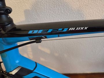 Gebrauchtes Giant Defy Shimano 105 2017 Road & Gravel, Schwarz — Bild 9 von 9