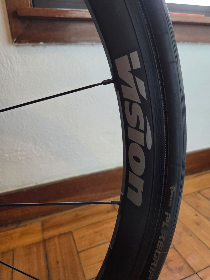 Gebrauchtes Giant Defy Shimano 105 2017 Road & Gravel, Schwarz — Bild 5 von 9