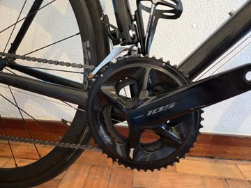 Gebrauchtes Giant Defy Shimano 105 2017 Road & Gravel, Schwarz — Bild 2 von 9