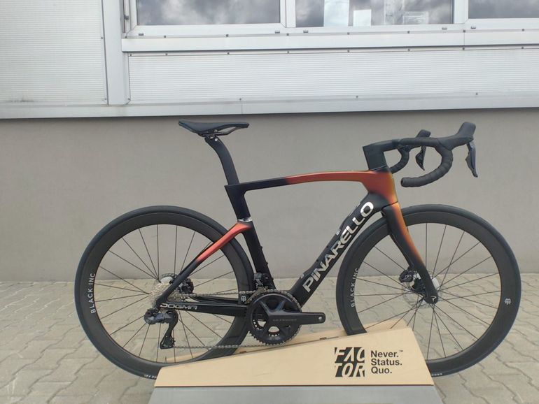 Used Pinarello DOGMA F 1K 2026 2026 Road & Gravel, Black — image 4 of 24