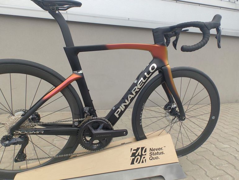 Used Pinarello DOGMA F 1K 2026 2026 Road & Gravel, Black — image 5 of 24