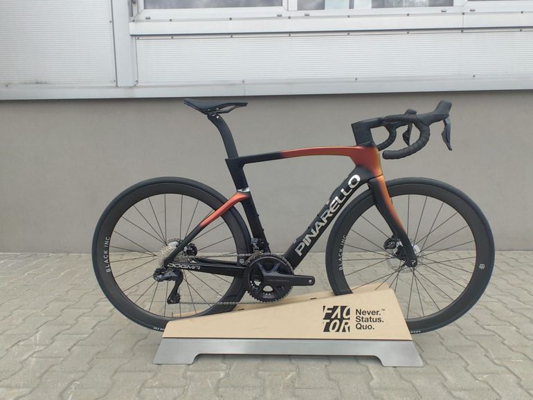 Used Pinarello DOGMA F 1K 2026 2026 Road & Gravel, Black — image 10 of 24