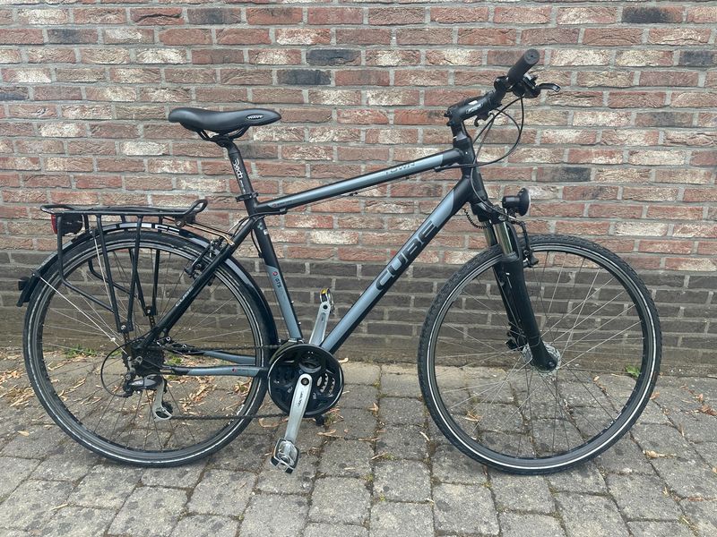 Used CUBE TOWN Pro Comfort 2017 2017 Urban & Touring