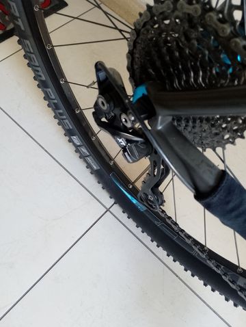 Tweedehands CUBE CARGO Shimano Deore XT 2020 Mountainbike — afbeelding 4 van 4