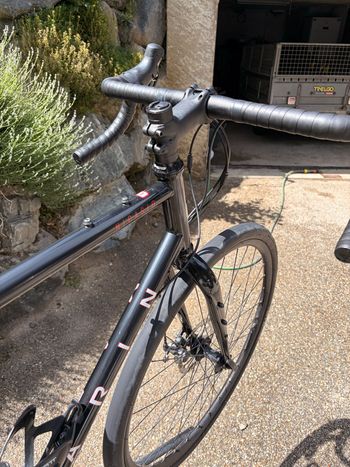 Used Marin Nicasio 1 2025 2025 Road & Gravel, Black — image 5 of 11