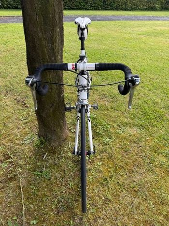 Used Peugeot Peugeot 200 Ans 2010 Road & Gravel — image 2 of 4
