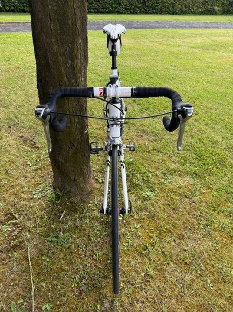Used Peugeot Peugeot 200 Ans 2010 Road & Gravel — image 2 of 4