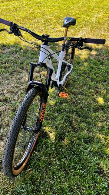 Used Commencal META HT SRAM NX Eagle 2026 Mountainbike, White — image 5 of 8