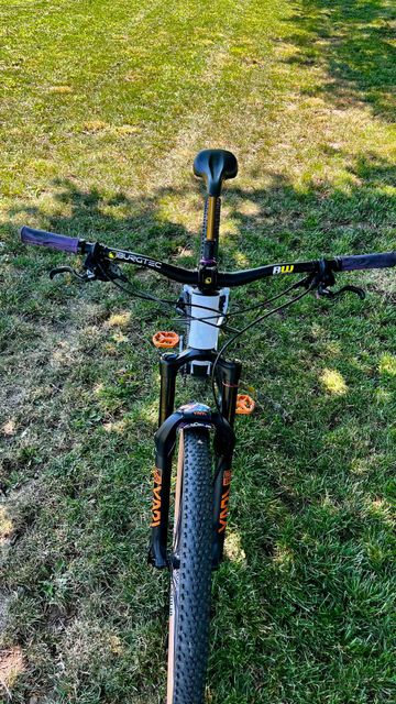 Used Commencal META HT SRAM NX Eagle 2026 Mountainbike, White — image 4 of 8