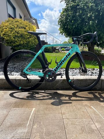 Bianchi Oltre Shimano Ultegra Di2 2021 Road & Gravel usato