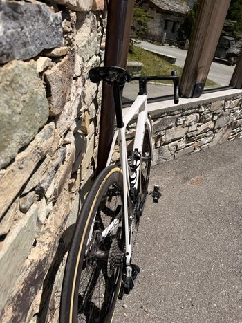 Used Aurum Magma SRAM Red eTap AXS 2024 Road & Gravel, White — image 5 of 13