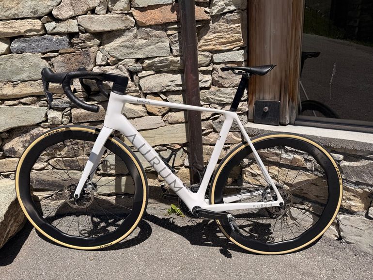 Used Aurum Magma SRAM Red eTap AXS 2024 Road & Gravel, White — image 2 of 13