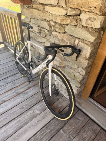 Used Aurum Magma SRAM Red eTap AXS 2024 Road & Gravel, White — image 10 of 21