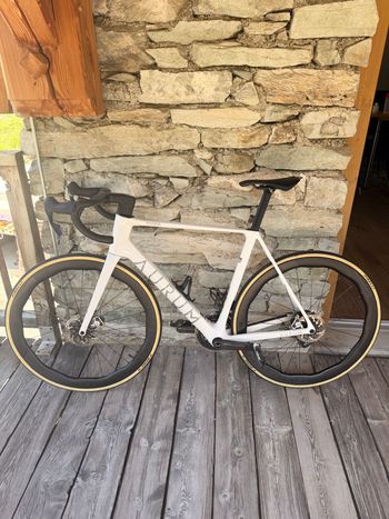 Used Aurum Magma SRAM Red eTap AXS 2024 Road & Gravel, White — image 4 of 21