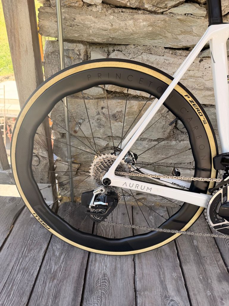Used Aurum Magma SRAM Red eTap AXS 2024 Road & Gravel, White — image 18 of 21