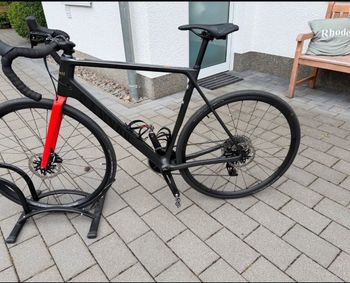 Used Canyon Ultimate CF SLX 8 Disc eTap 2021 2021 Road & Gravel, Schwarz — image 4 of 10