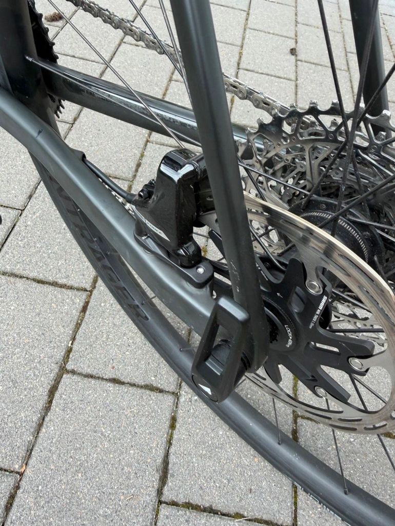 Used Canyon Ultimate CF SLX 8 Disc eTap 2021 2021 Road & Gravel, Schwarz — image 7 of 10