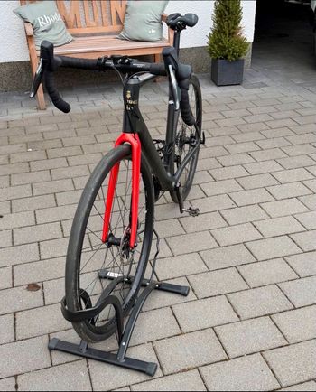 Used Canyon Ultimate CF SLX 8 Disc eTap 2021 2021 Road & Gravel, Schwarz — image 5 of 10