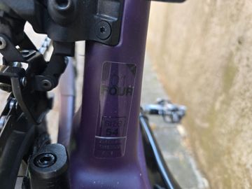 Used BMC Roadmachine 01 FOUR 2022 2022 Road & Gravel, Purple — image 5 of 7