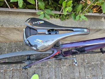 Used BMC Roadmachine 01 FOUR 2022 2022 Road & Gravel, Purple — image 3 of 7