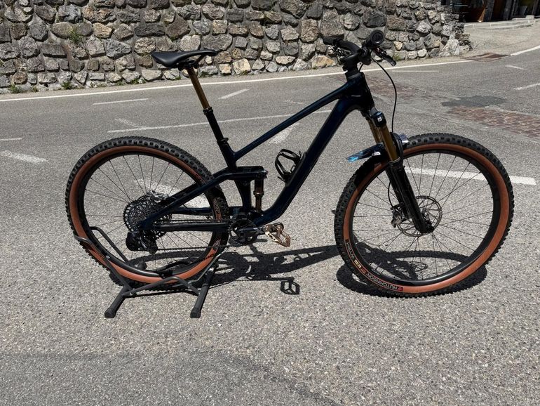 Used CUBE STEREO ONE44 C:68X SLT 29 2023 2023 Mountainbike, Blue, 29 — image 1 of 12