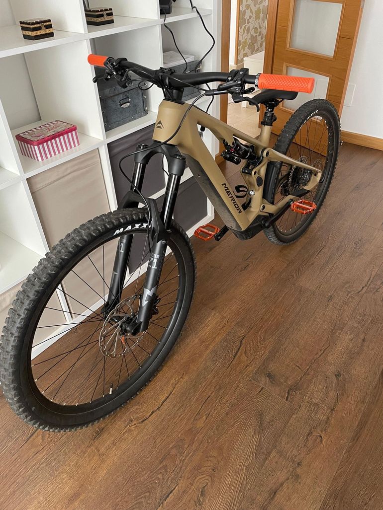 Used Merida Merida Custom Shimano Deore 2025 Mountainbike, Orange — image 1 of 3
