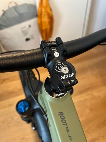 Used Rose ROOT MILLER 3 2021 2021 Mountainbike, Grün, 29 — image 3 of 17