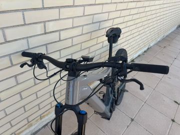 Used Focus SAM² 6.8 2023 2023 Mountainbike, Light Gray, 29 — image 9 of 12