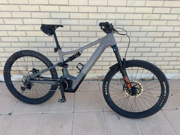 Used Focus SAM² 6.8 2023 2023 Mountainbike, Light Gray, 29 — image 1 of 12