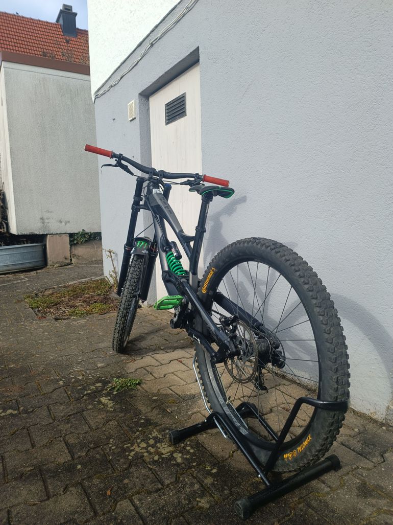 Used YT Industries Tues Al 2017 2017 Mountainbike, Black — image 5 of 10
