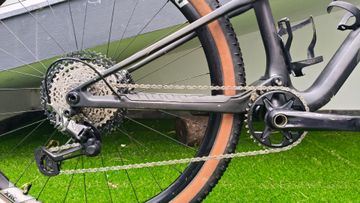 Tweedehands Orbea OIZ M-PRO 2024 2024 Mountainbike — afbeelding 3 van 9