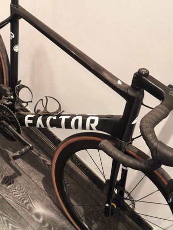 Used Factor O2 SRAM Force eTap AXS 2022 Road & Gravel, Black — image 6 of 7
