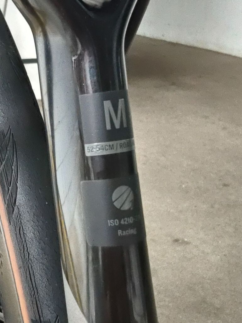 Used Trek Madone SLR 9 AXS Gen 8 2025 2025 Road & Gravel, Black — image 12 of 12