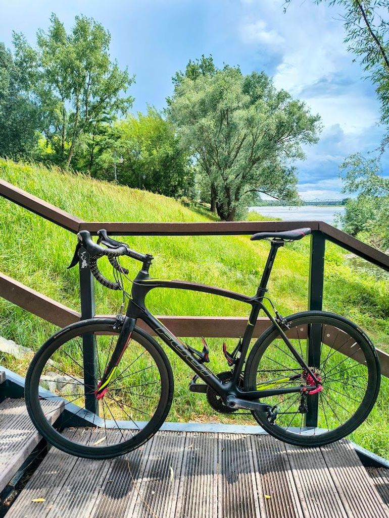 Used Fuji Gran Fondo Classico 1.3 2018 Road & Gravel, Black — image 2 of 9
