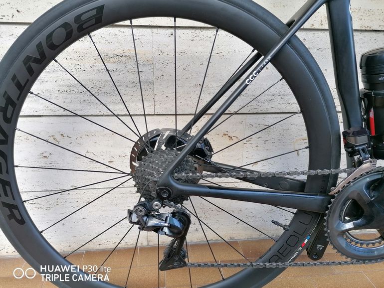 Used Giant TCR Advanced SL Disc 0 Dura-Ace 2022 2022 Road & Gravel — image 2 of 4