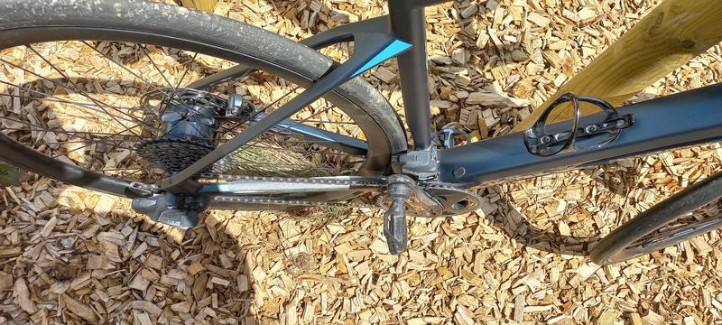 Used BMC Roadmachine SRAM Force eTap AXS 2024 Road & Gravel, Blue — image 2 of 11