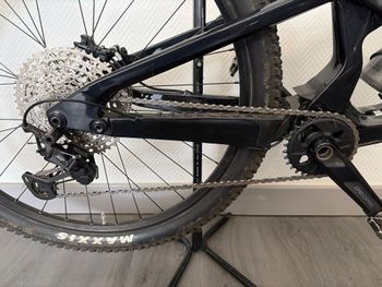 Used Cannondale Habit Carbon 2 2024 2024 Mountainbike — image 2 of 3