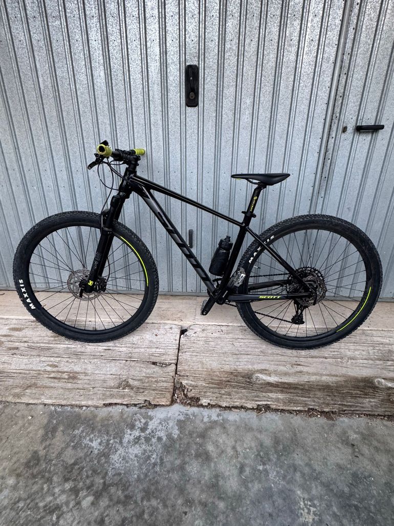 Used Scott Scale 940 2020 2020 Mountainbike, Black, 29 — image 5 of 7