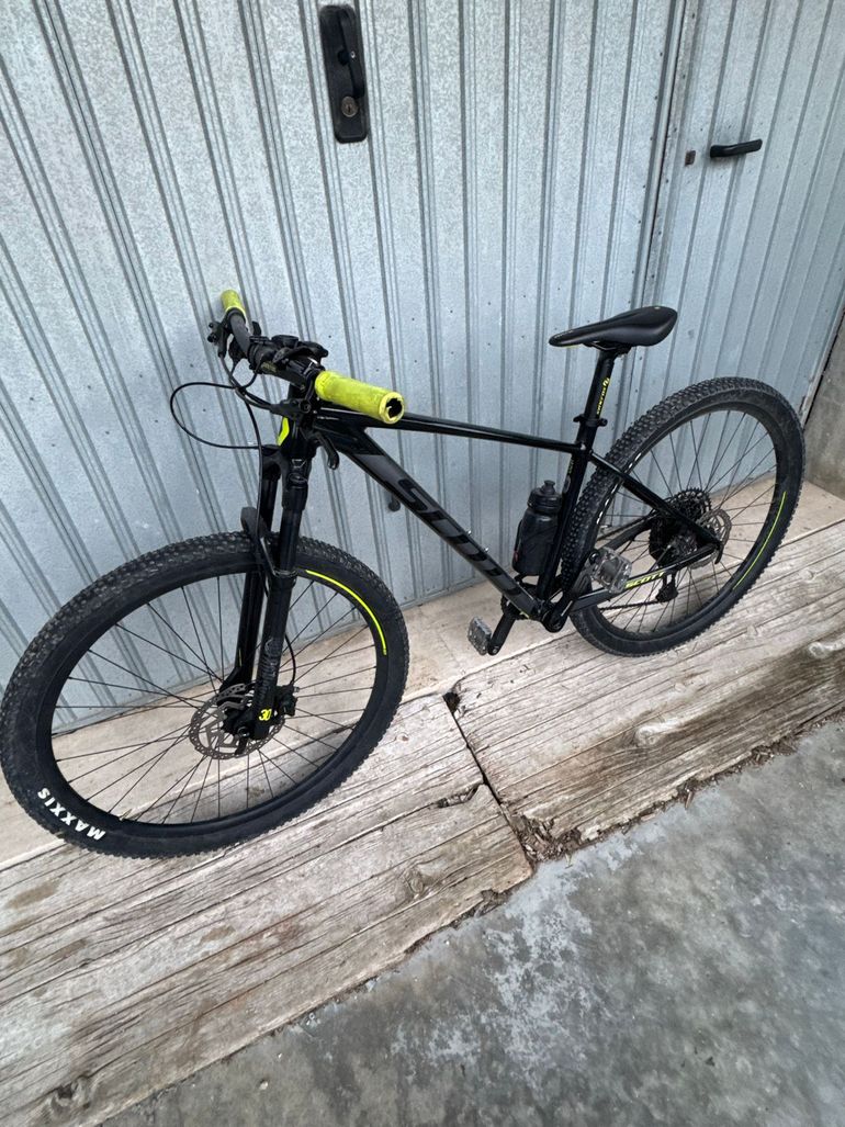 Used Scott Scale 940 2020 2020 Mountainbike, Black, 29 — image 2 of 7