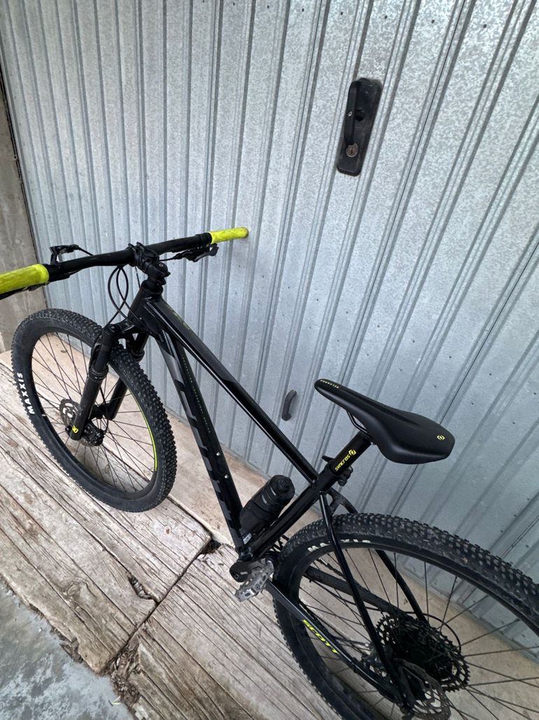 Used Scott Scale 940 2020 2020 Mountainbike, Black, 29 — image 3 of 7