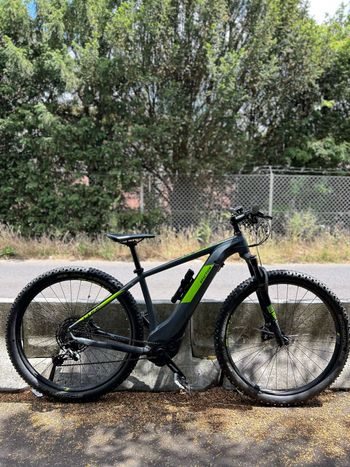 Used CUBE Reaction Shimano Deore 2022 Mountainbike, Green — image 2 of 8