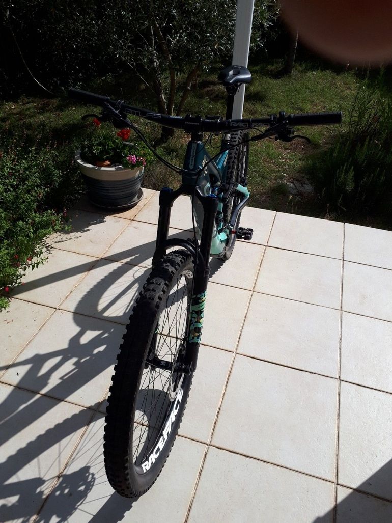 Used Orbea Rise Shimano Deore XT 2022 Mountainbike — image 2 of 15