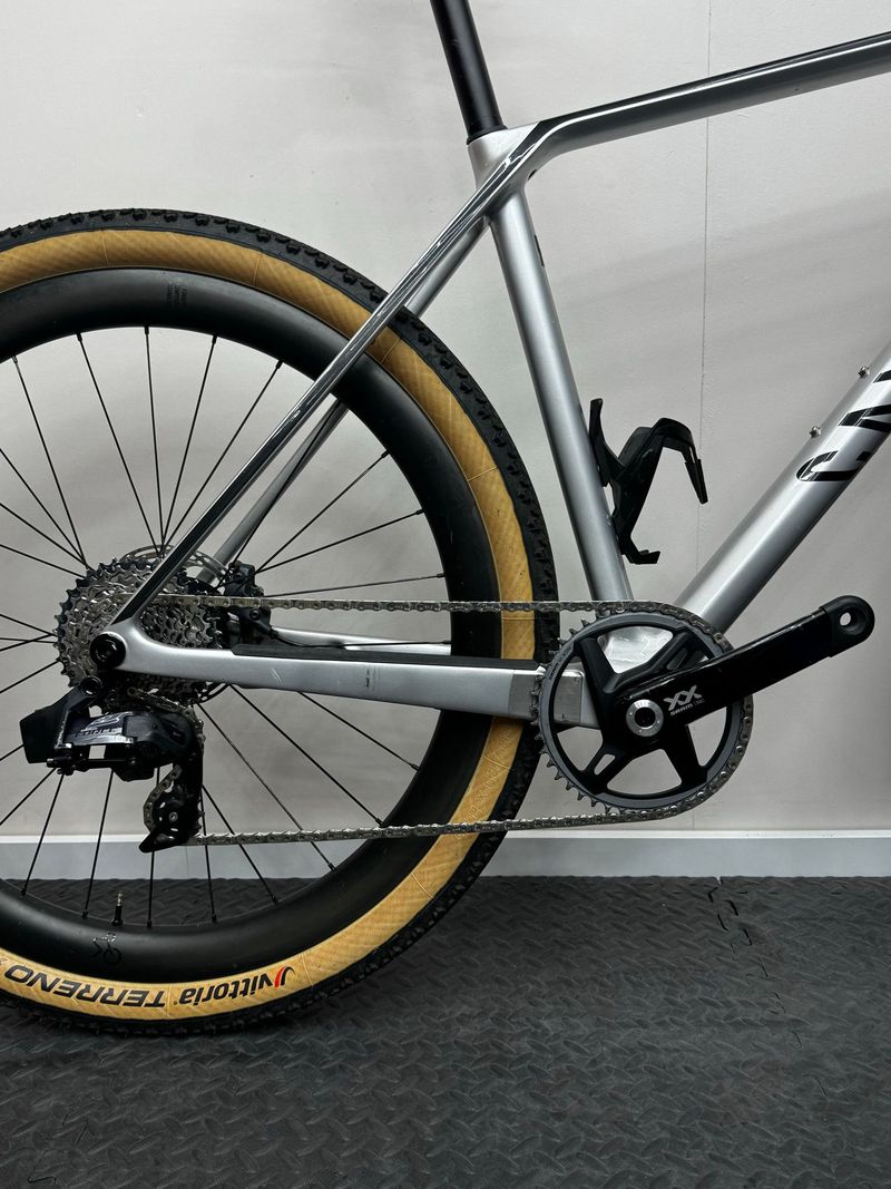 Used Canyon Exceed CF SLX 2024 2024 Mountainbike, Light Gray — image 2 of 13
