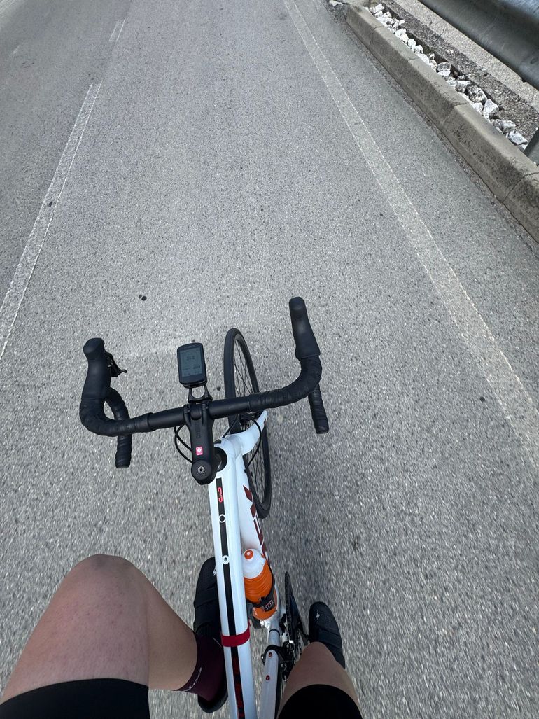 Used Trek Domane AL 3 Disc 2023 2023 Road & Gravel, White — image 3 of 6